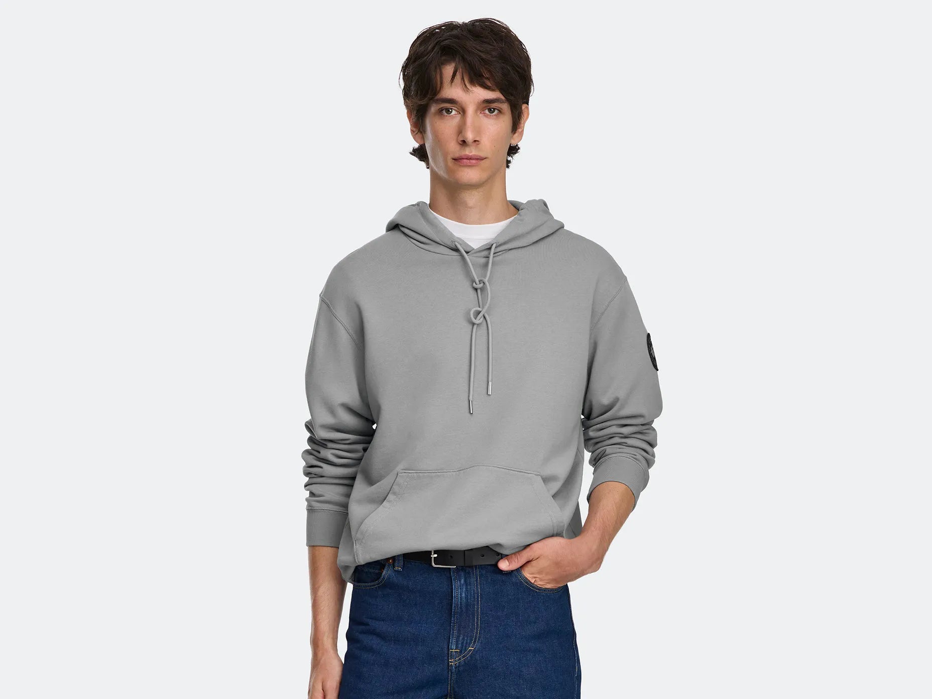 STRATUS GREY