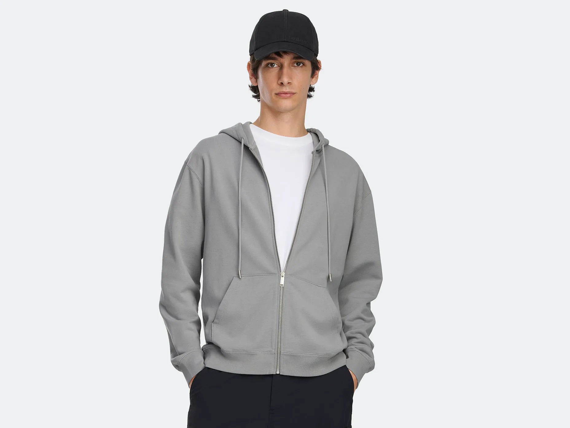 STRATUS GREY