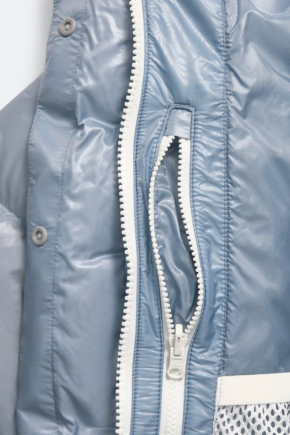 LIGHT OZONE BLUE