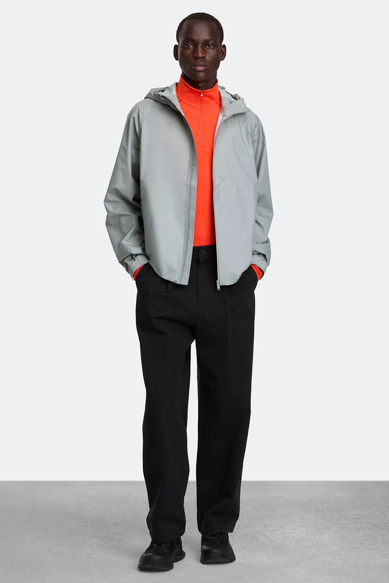 STRATUS GREY