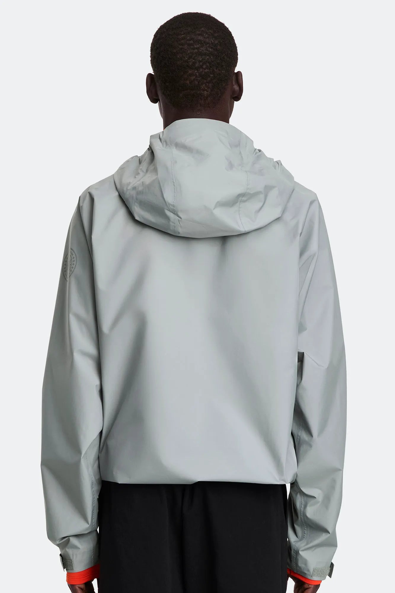 STRATUS GREY
