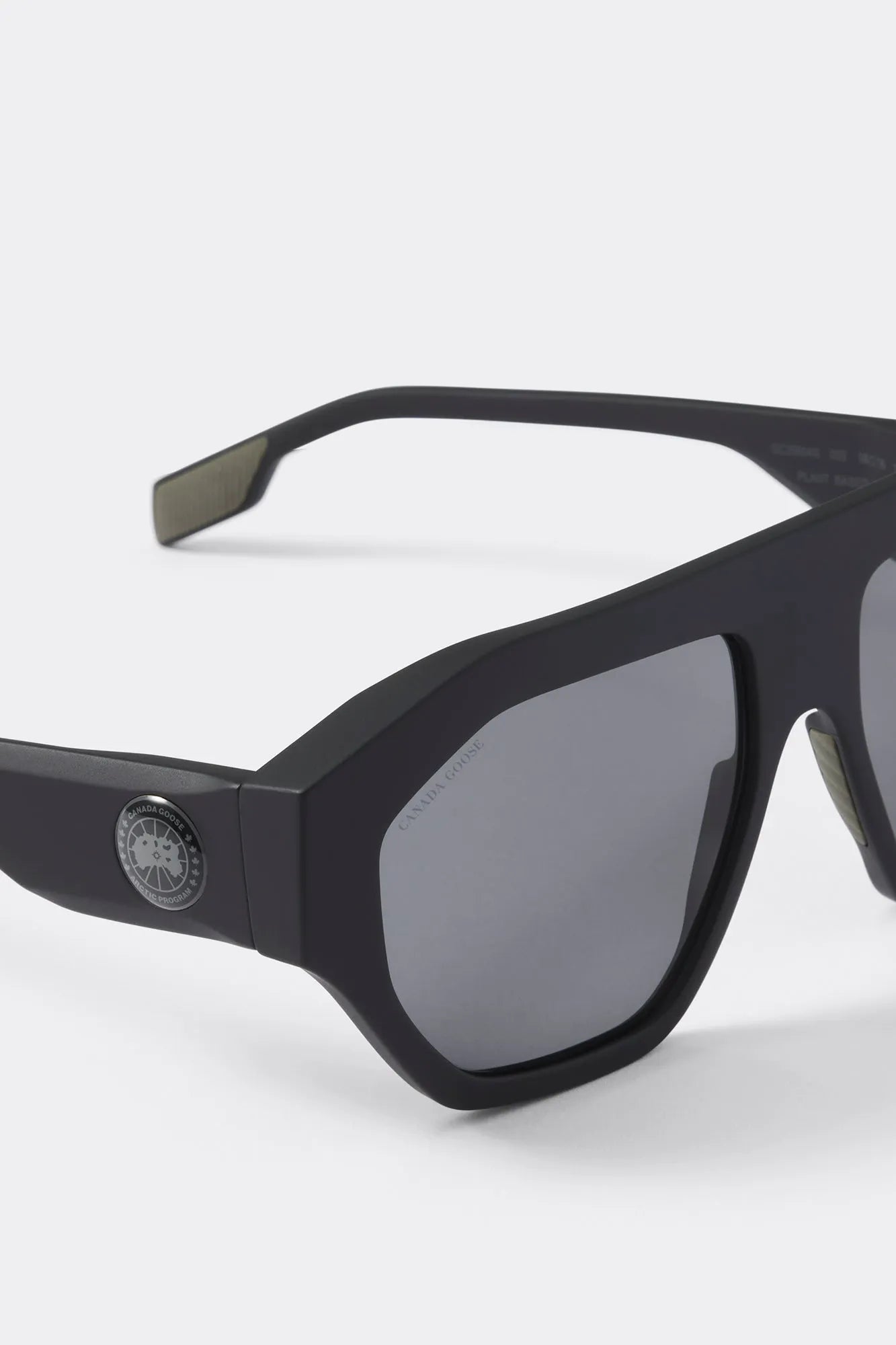 MATTE BLACK/GREY GREEN
